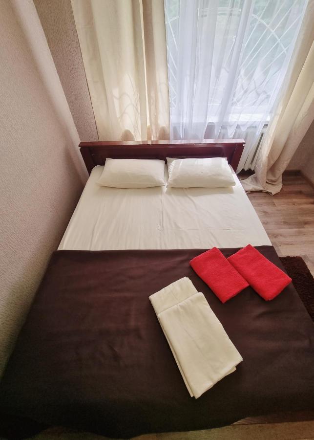 2-Кімнатна Квартира У Центрі На Олександра Поля, Шпиталь, 16Лікарня Dniepropietrowsk Zewnętrze zdjęcie