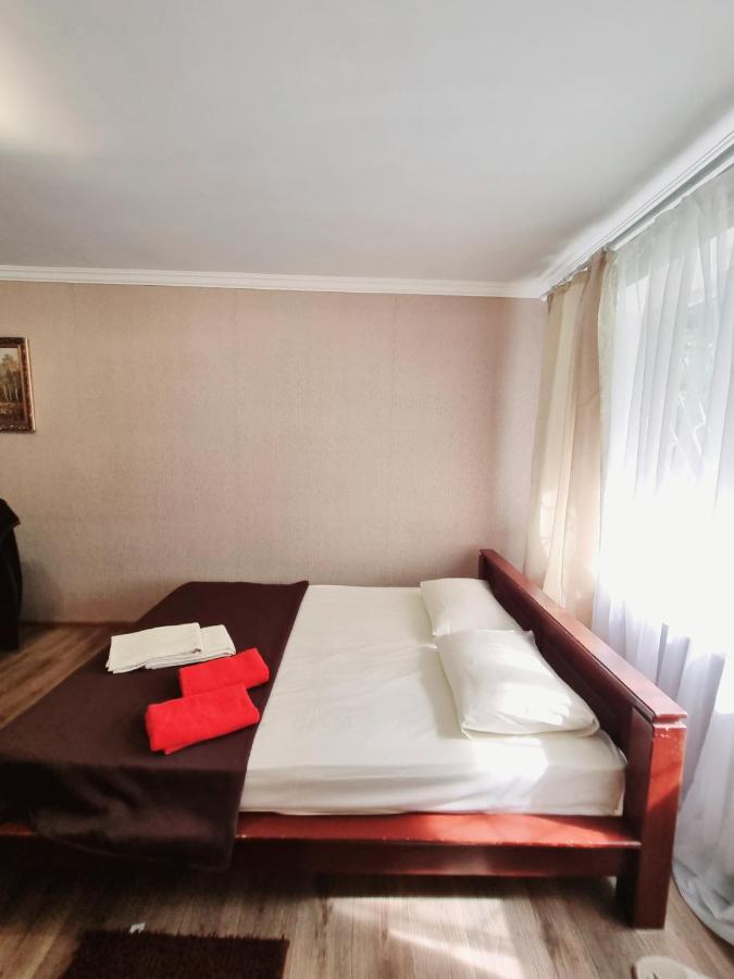 2-Кімнатна Квартира У Центрі На Олександра Поля, Шпиталь, 16Лікарня Dniepropietrowsk Zewnętrze zdjęcie